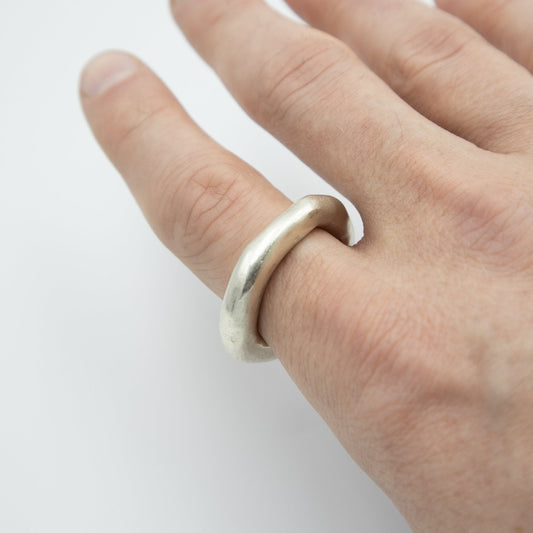 Organisk - Emmeli Holm Metallformgivning