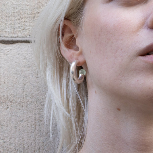 Prehnit Hoops - Emmeli Holm Metallformgivning