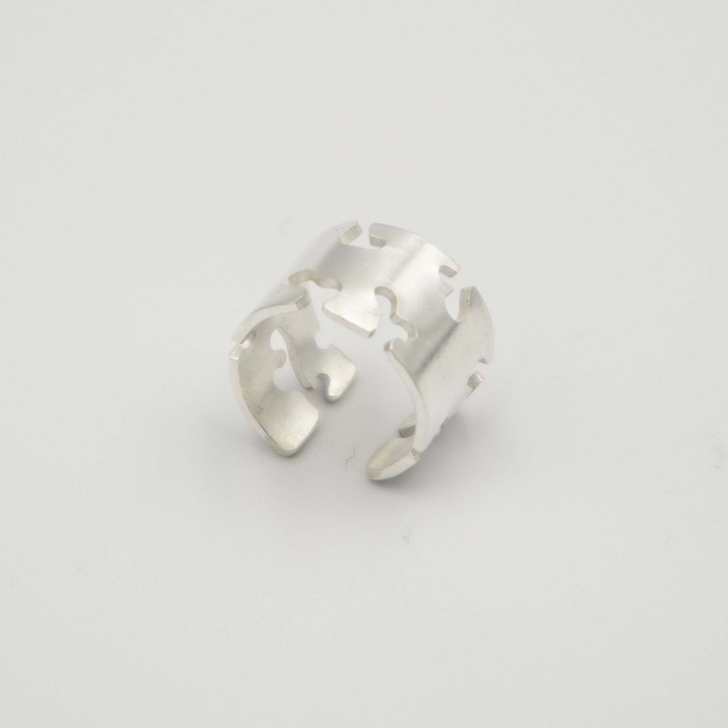 Rota - Emmeli Holm Metallformgivning