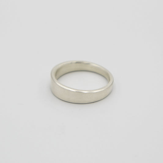 Vigselring 5 - Emmeli Holm Metallformgivning