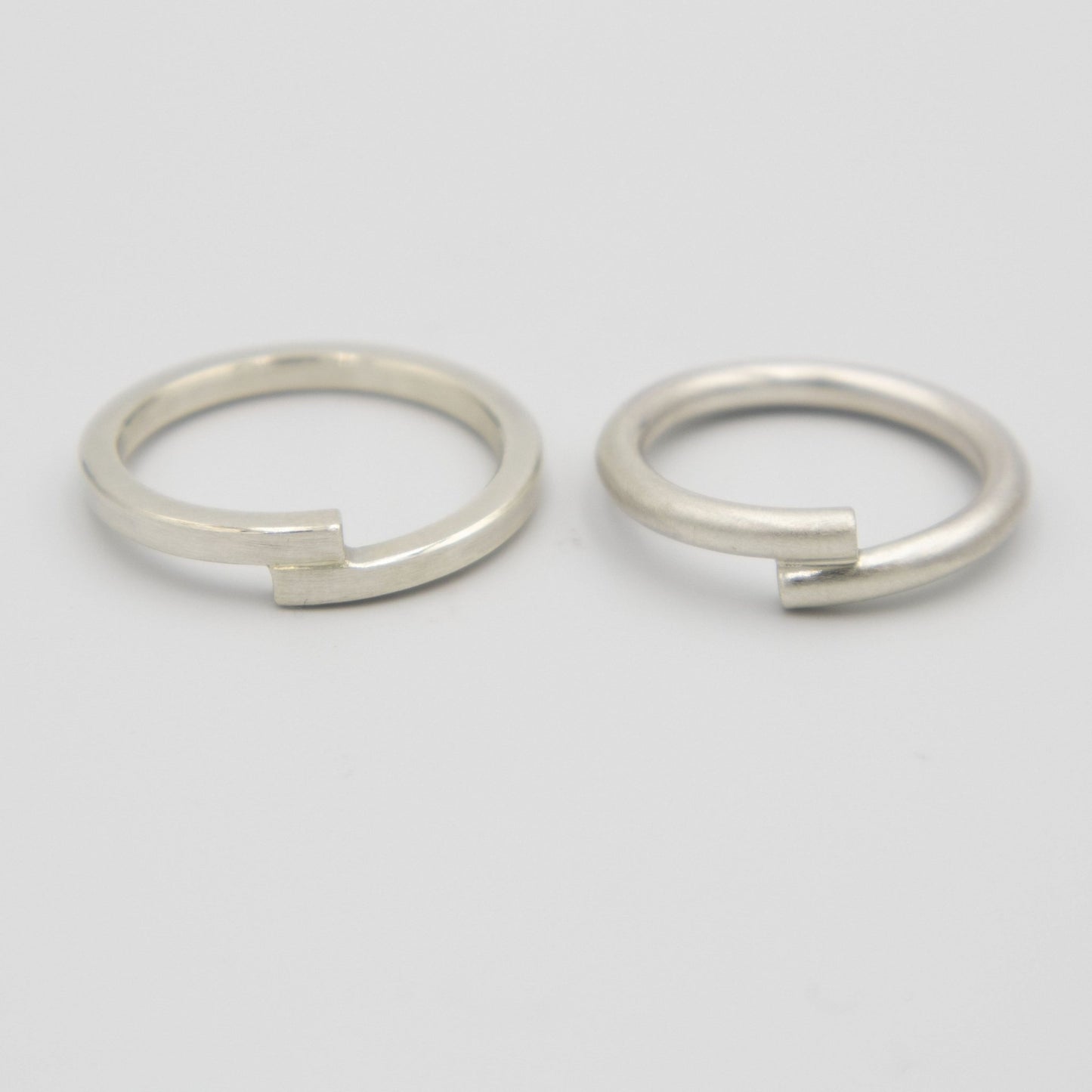 Vigselringar Par 1 - Emmeli Holm Metallformgivning