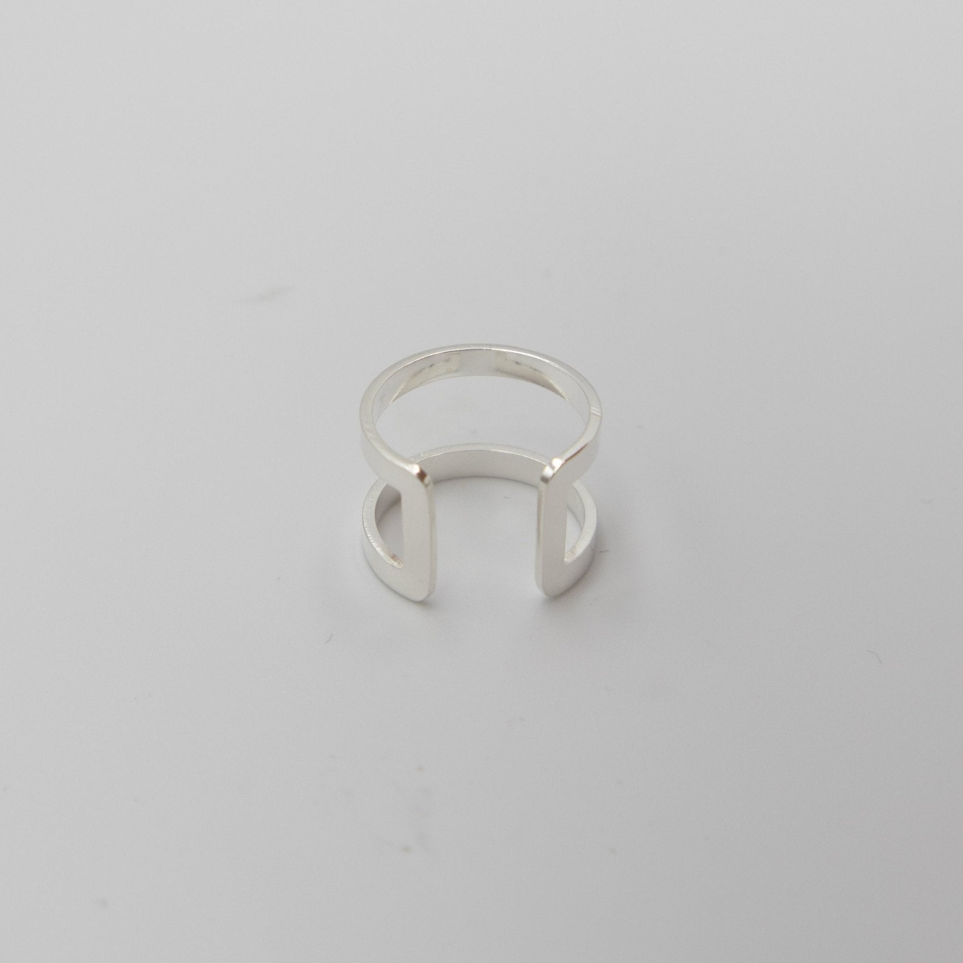 Blank - Emmeli Holm Metallformgivning