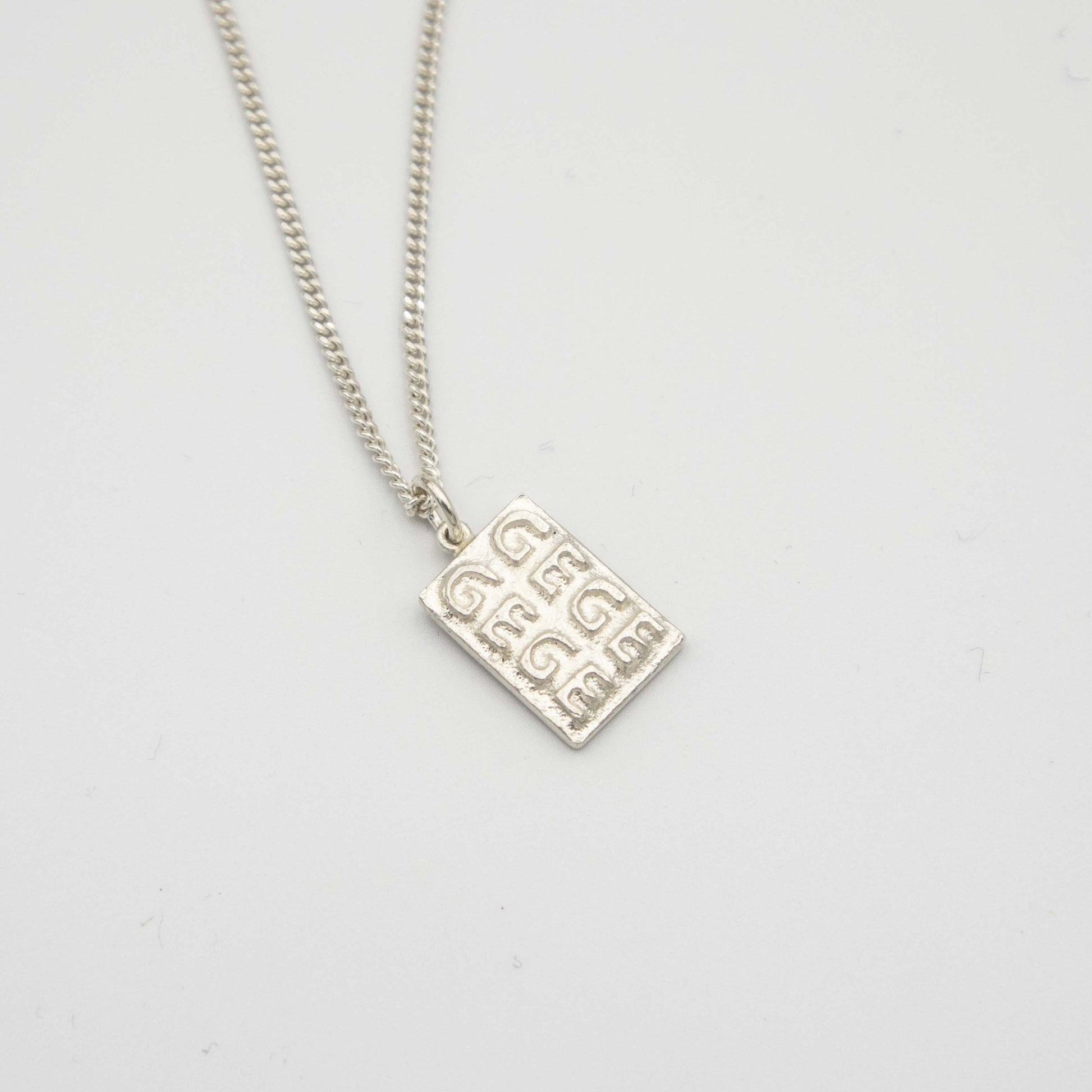 GeGeGeGe - Emmeli Holm Metallformgivning