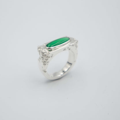 Sand - Emmeli Holm Metallformgivning