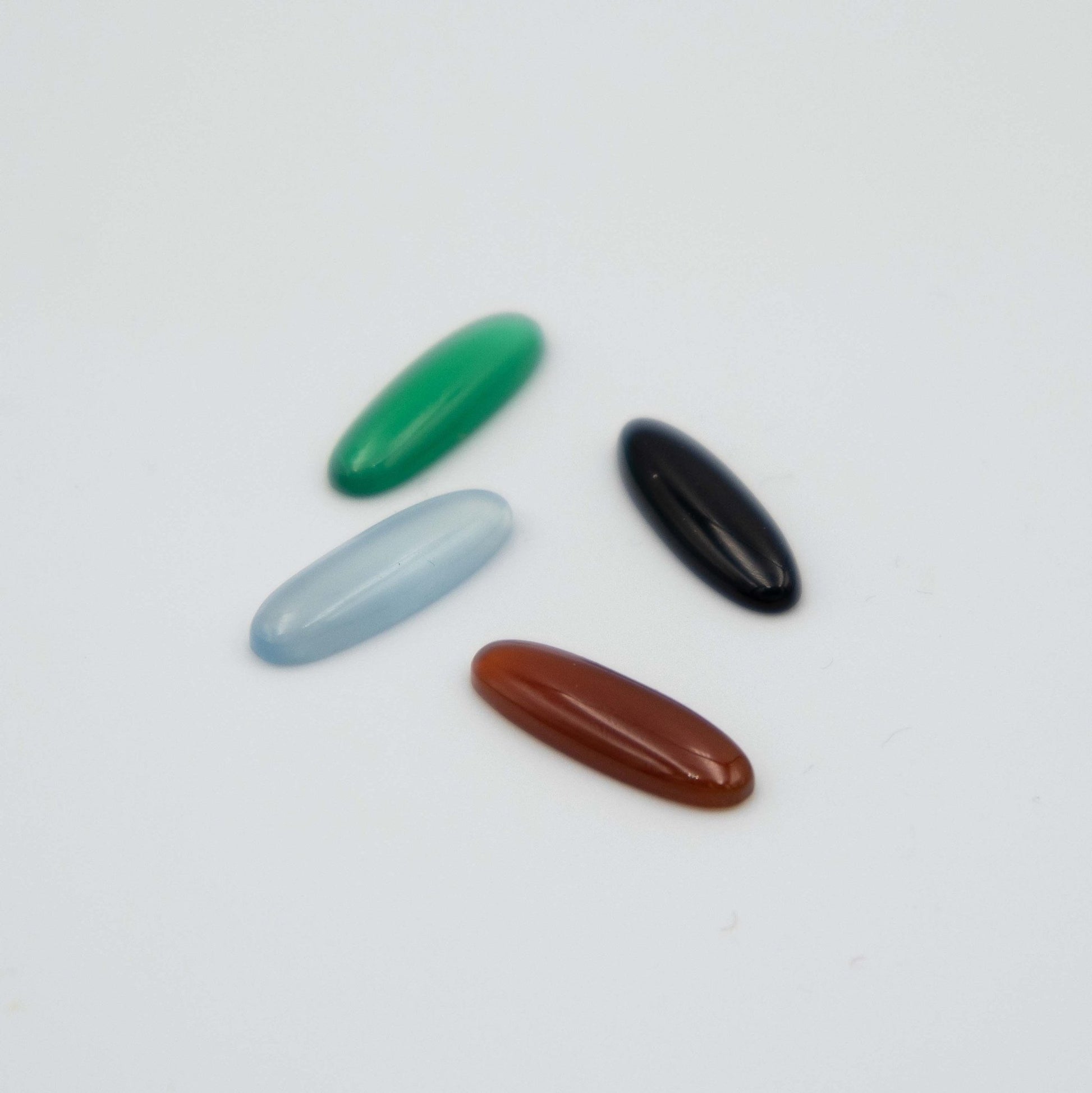 Sand - Emmeli Holm Metallformgivning