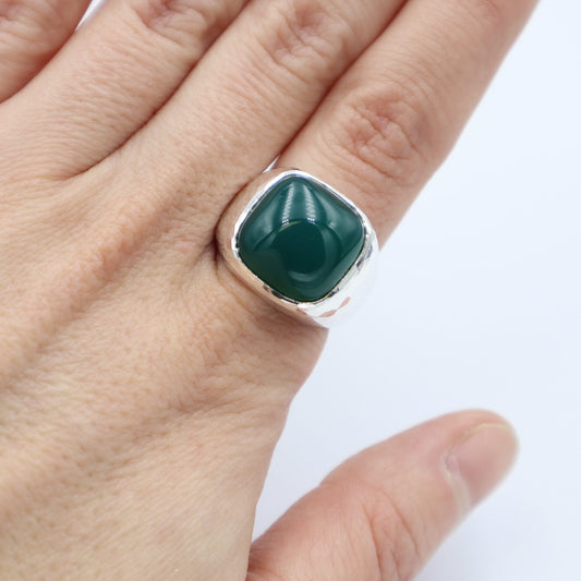 Virid - Emmeli Holm Metallformgivning