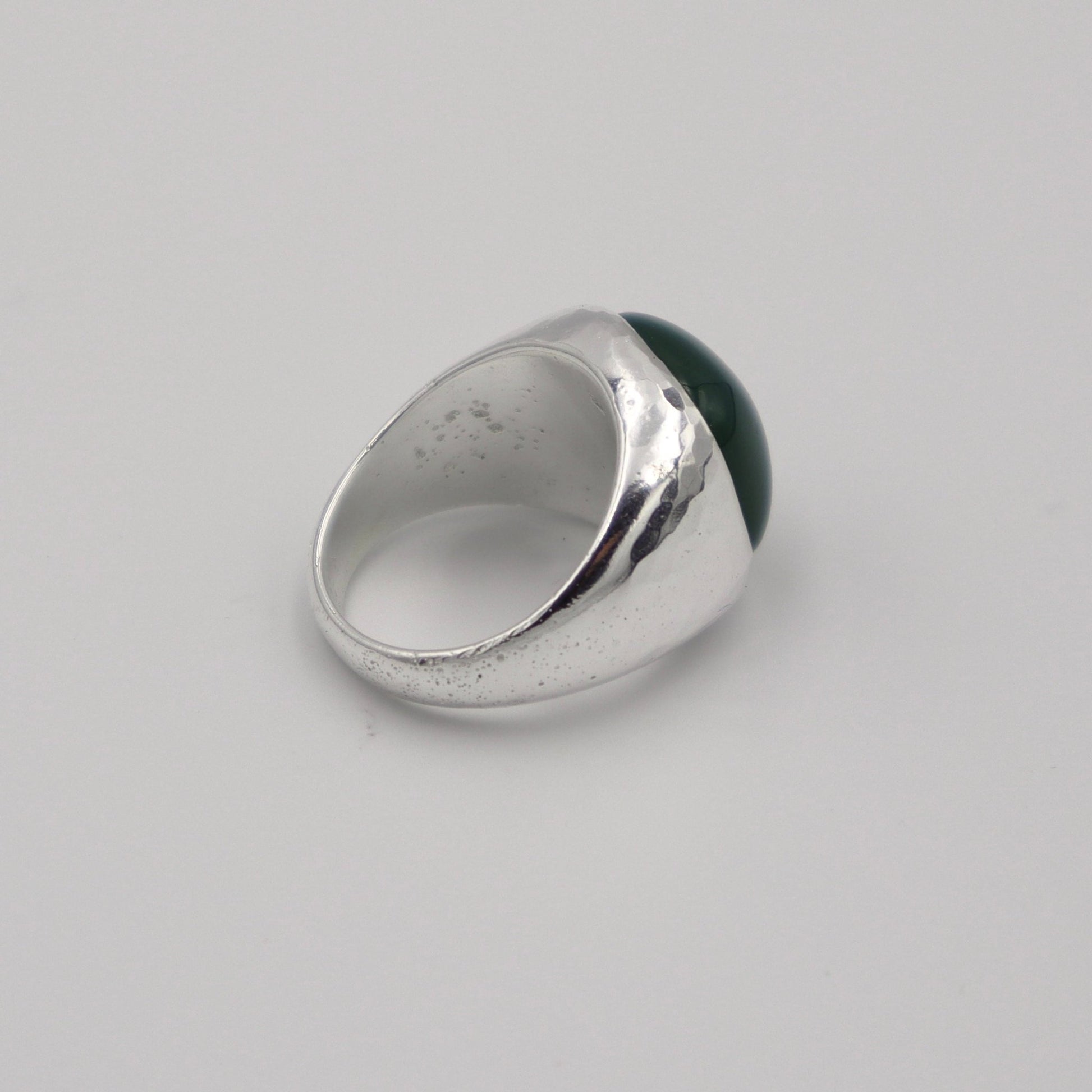 Virid - Emmeli Holm Metallformgivning